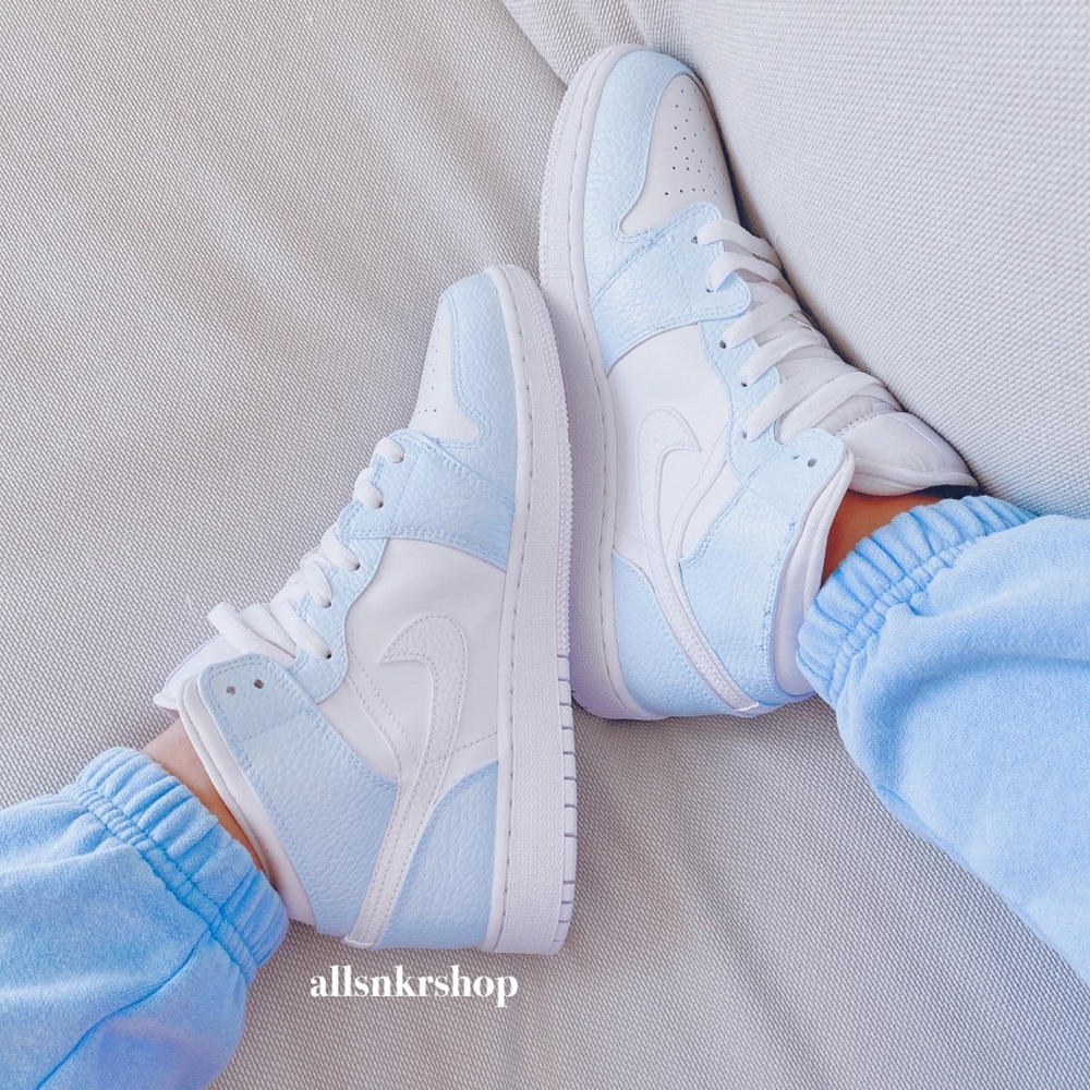 Nike air jordan 1 mid custom light blue